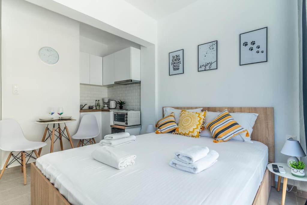 New Studio In The Heart Of City Center Kandiye Dış mekan fotoğraf