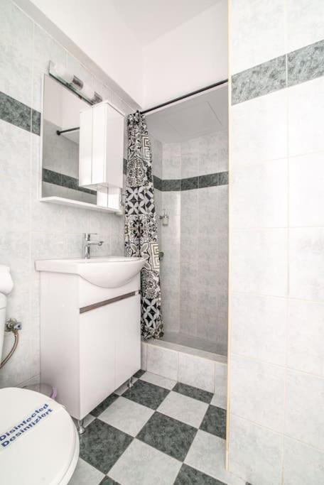 New Studio In The Heart Of City Center Kandiye Dış mekan fotoğraf