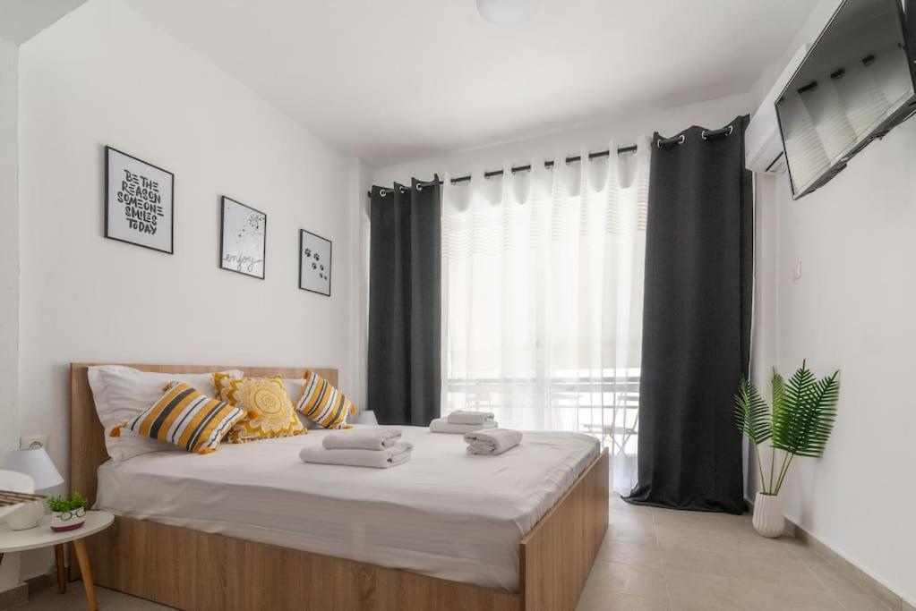 New Studio In The Heart Of City Center Kandiye Dış mekan fotoğraf