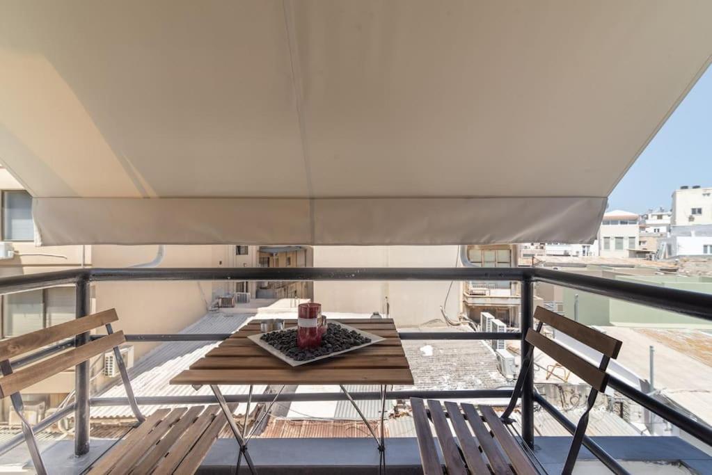 New Studio In The Heart Of City Center Kandiye Dış mekan fotoğraf