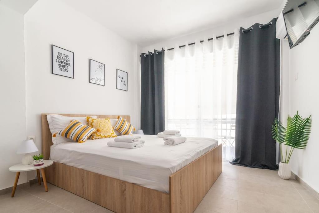 New Studio In The Heart Of City Center Kandiye Dış mekan fotoğraf