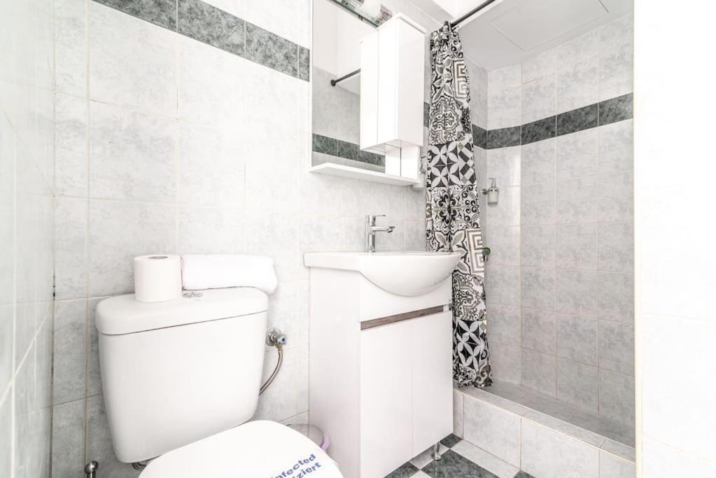 New Studio In The Heart Of City Center Kandiye Dış mekan fotoğraf